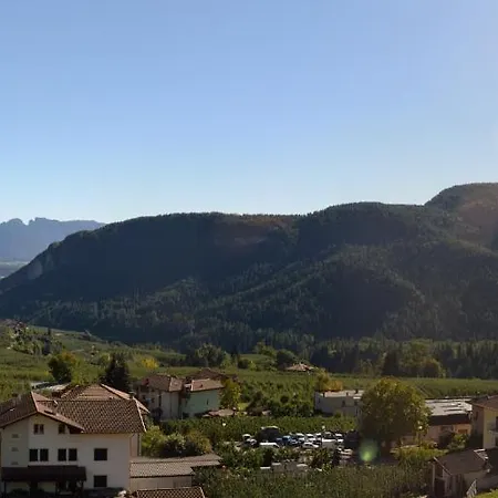 Agritur Monte Pin Feriegård Livo (Trentino Alto Adige)
