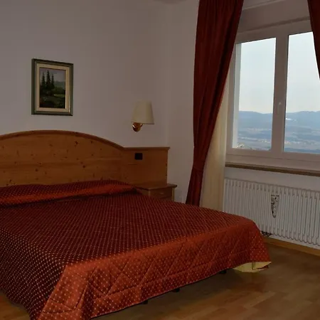 Feriegård Agritur Monte Pin *